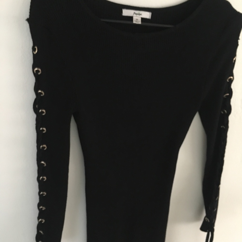 Dress - Picture 5 of 8